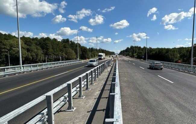 На трасі Київ-Чоп повністю відновили міст, зруйнований у перші дні вторгнення