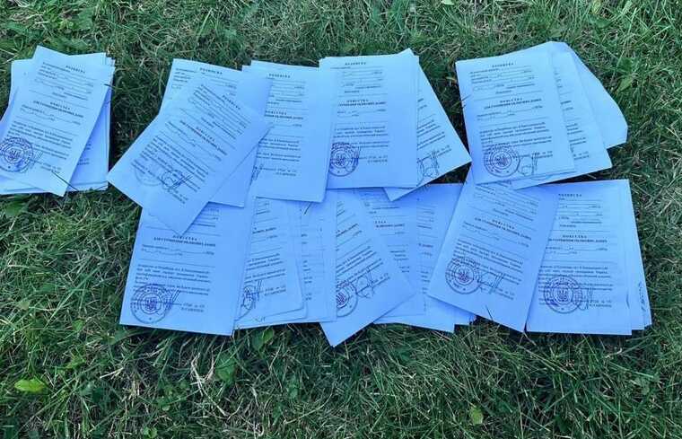 У Вінниці посадовець військкомату торгував бланками повісток