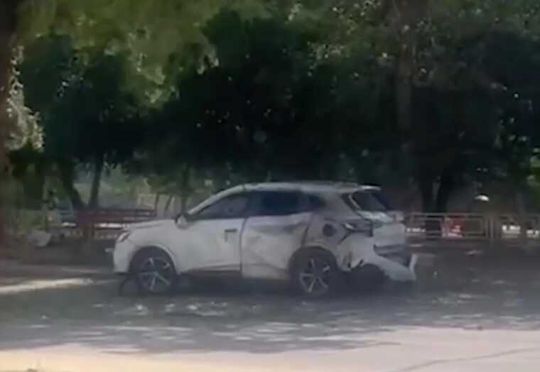 В Олешках авто Z-воєнкора атакував дрон: окупант "підгорів"