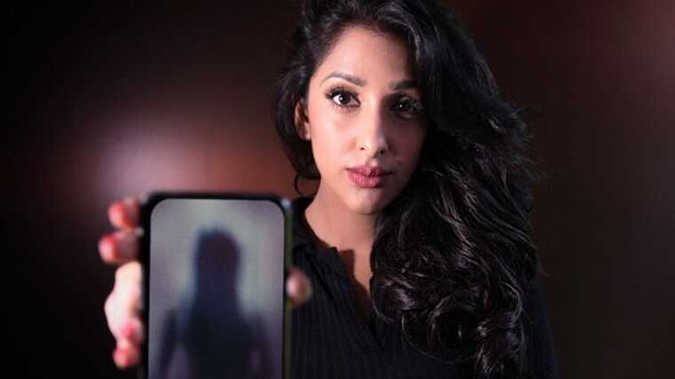 Как женщин шантажируют их интимными фото, публикуя их в соцсетях