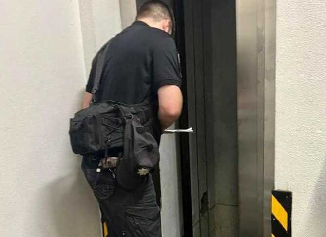 В Одесі загинув ліфтер, коли намагався деблокувати людей, які застрягли у підйомнику