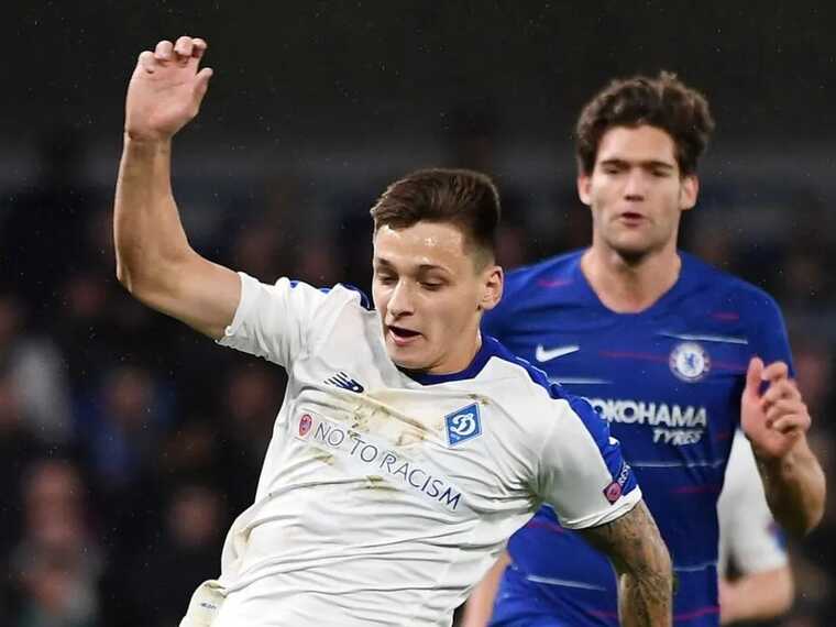 Украинский экс-динамовец перешел в знаменитый английский клуб