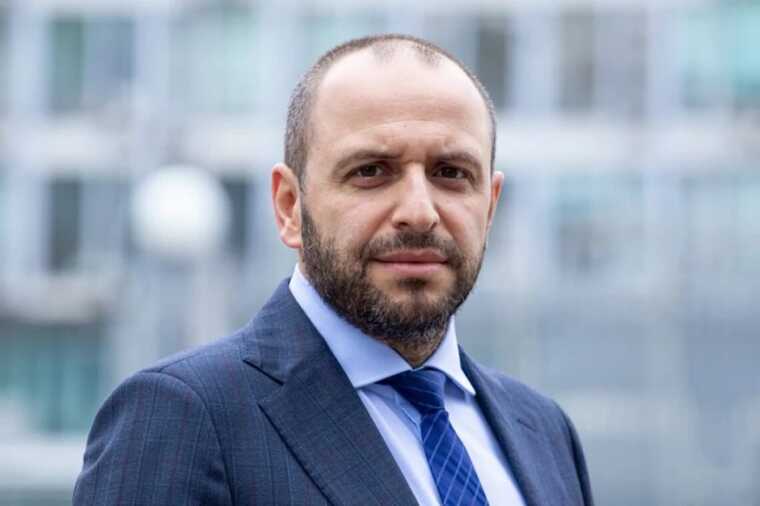 Голова Фонду держмайна Рустем Умєров подав до Ради заяву про звільнення