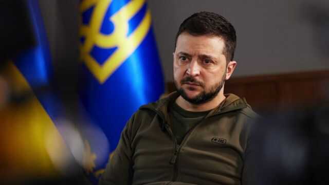 Зеленский требует принять закон о е-декларации, нардепы за, но есть условие