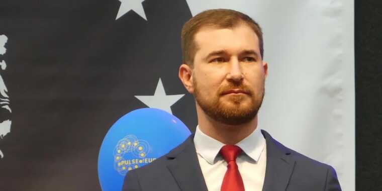 У в.о. мера Чернігова Олександра Ломака проводять обшуки