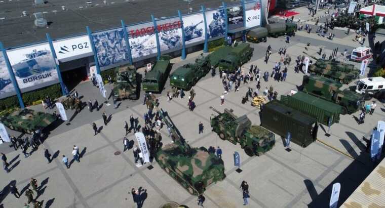 «Українська бронетехніка» представила удосконалену версію бронеавтомобіля «Новатор»