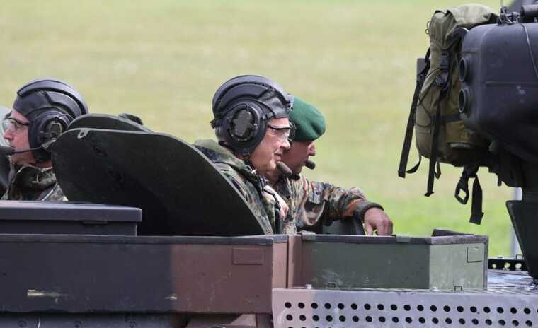 Латвія до 2028 року може придбати бойові машини піхоти