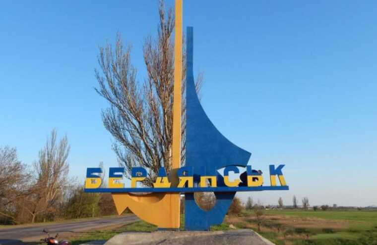 Охрана ФСБ не помогла: партизаны взорвали "избирательный участок" россиян в Бердянске