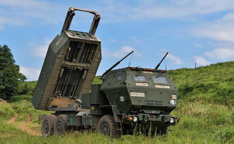  HIMARS        