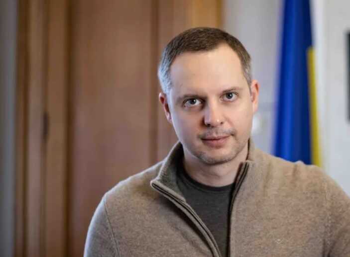 Бізнес на межі закону: Як родина Шурми заробляє на "венчурній мотрійці"