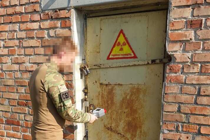 СБУ проводить рейди по Україні через заяви Росії про "брудну бомбу"