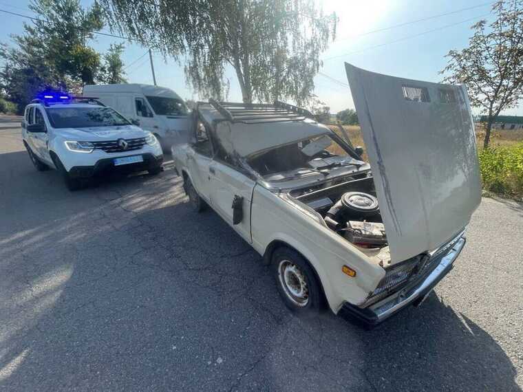 На Київщині п’яний водій легковика протаранив вантажівку, а потім намагався втекти