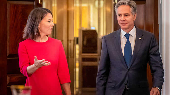    ,       ATACMS  Taurus