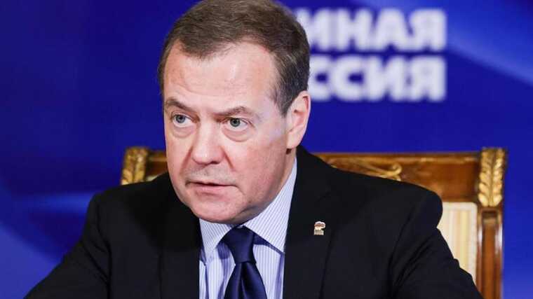 Медведєв прибув до "ДНР" для "перевірки"