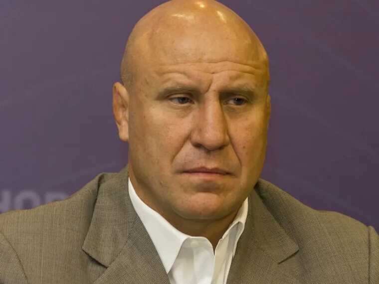 Чемпион ОИ из РФ назвал украинцев людьми, выпавшими из "доброй семьи"