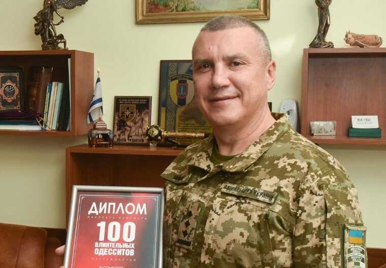 Колишньому військкому Одещини подовжили запобіжний захід на місяць