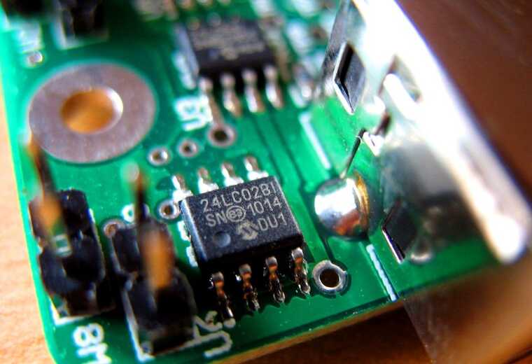 Латвійська компанія постачає мікросхеми для російських окупантів