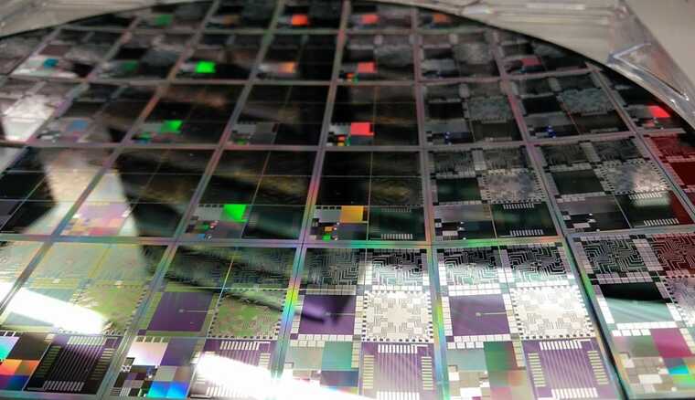 США звинувачують росіянина у контрабанді американських військових технологій у Росію