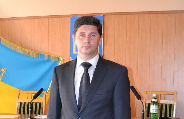 Справу судді-втікача з Черкас будуть розслідувати заочно