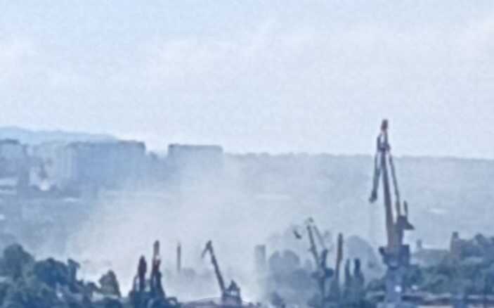 У Севастопольській бухті знову використовують димову завісу