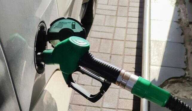 В России возник дефицит бензина и дизеля: британская разведка объяснила причины