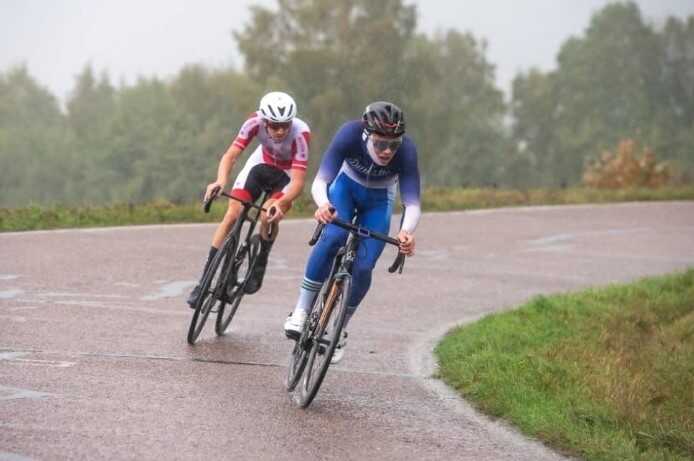 Чемпіон Росії відмовився виступати за РФ і прийняв громадянство Узбекистану