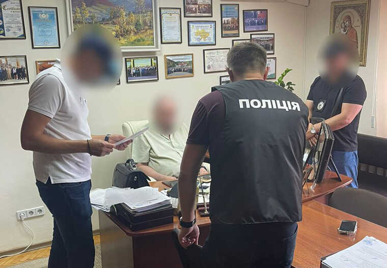 На Закарпатті за хабар судмедексперт надав фальсифікований висновок