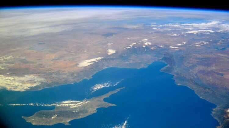 Материки знову зійдуться: Вчені дізналися терміни загибелі людства