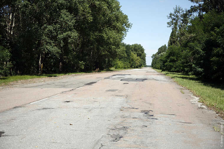 На обслуговування доріг у Чорнобильській зоні відчуження планують витратити 275 мільйонів гривень
