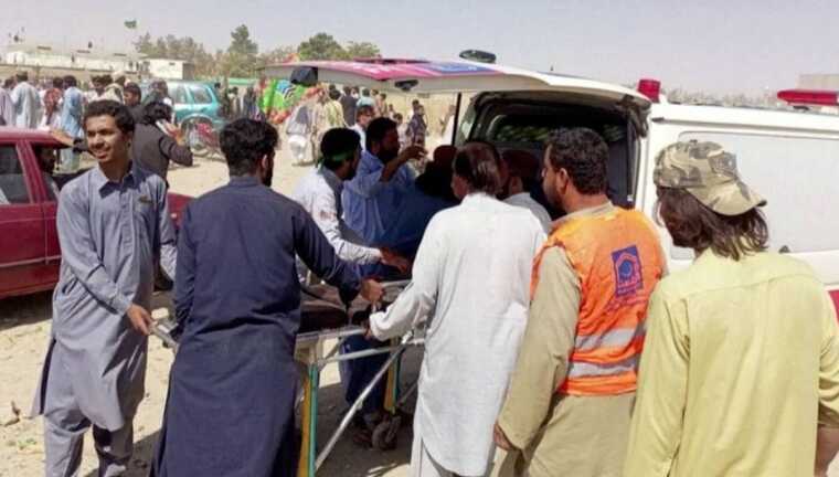 У Пакистані підірвався терорист-смертник: загинули щонайменше 50 людей