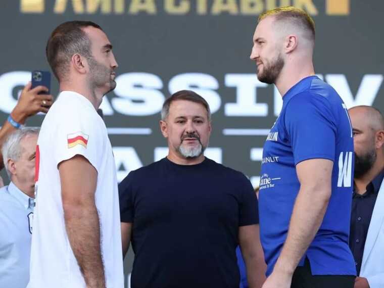 "Урок ему": знаменитый супертяж отказался пожимать руку россиянину Гассиеву перед чемпионским боем