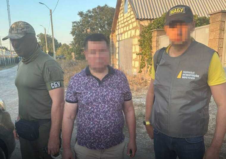 "На гарячому" затримано в.о. голови райсуду в Одеській області