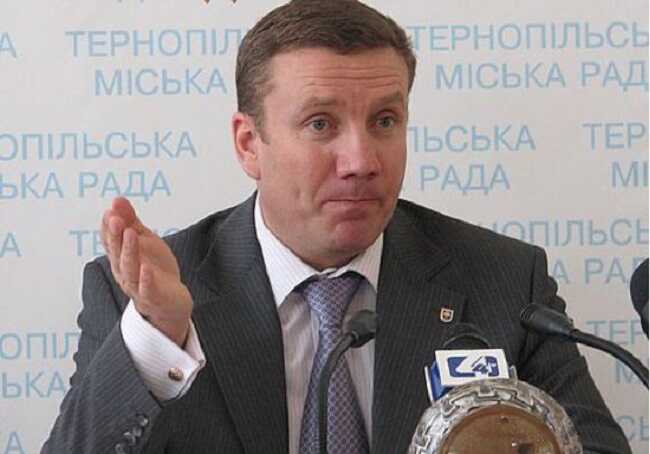 Экс-мэру Тернополя выписали повестку после обращения активистов в ТЦК