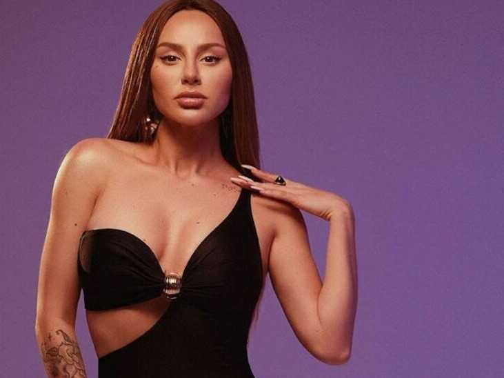 Співачка-зрадниця України Анна Asti отримала російське громадянство