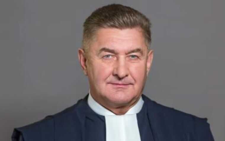 Судья, обслуживавший режим Януковича, сел на шею налогоплательщикам