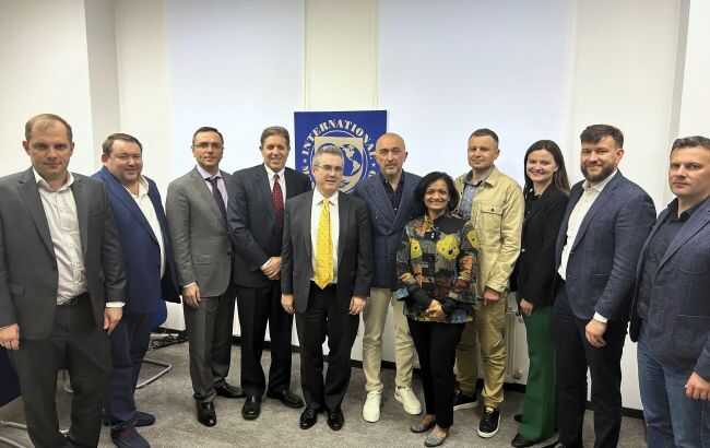 У Києві знову відкрито офіс МВФ