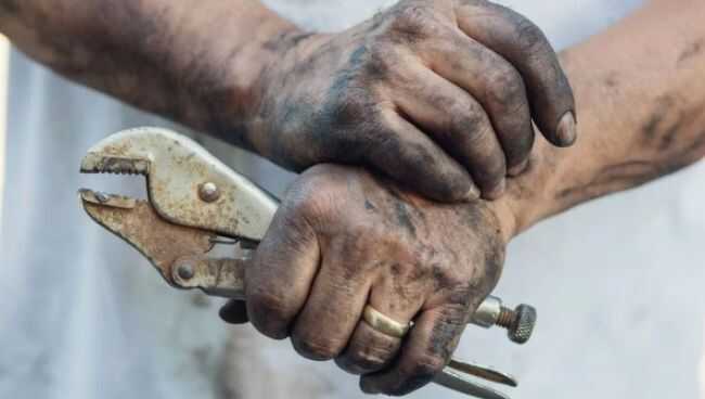 В Україні не вистачає робочих рук через міграцію та мобілізацію на війну, – Нацбанк