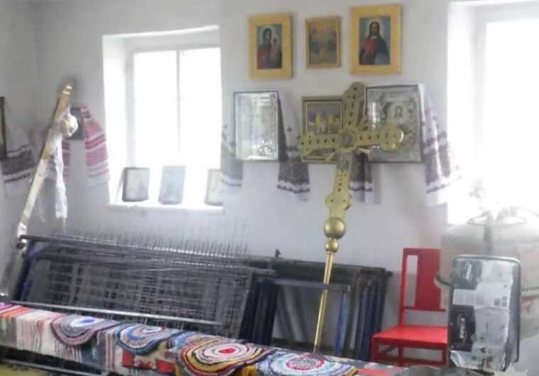 На Черкащині чоловік украв у церкві 50 пляшок вина — поліція