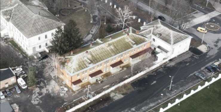 Замовили холодильники з Росії: ЗМІ дізналися подробиці капремонту лікарні у Полтаві