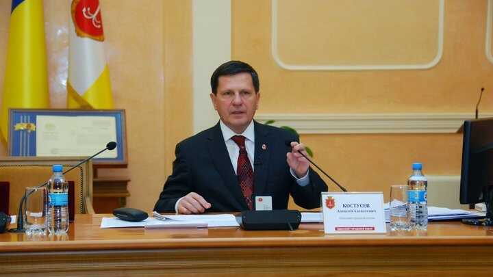 НАБУ объявило в розыск бывшего мэра Одессы