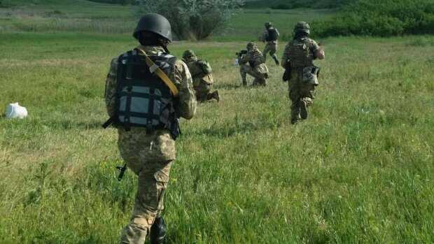 Окупанти перекинули три нових бригади під Авдіївку: у ЗСУ розповіли про наступ росіян