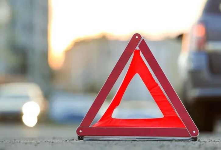 У Києві на Кільцевій дорозі сталась потрійна ДТП