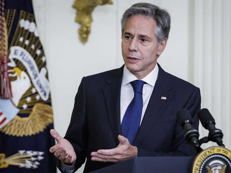 Блінкен прибув з візитом до Саудівської Аравії