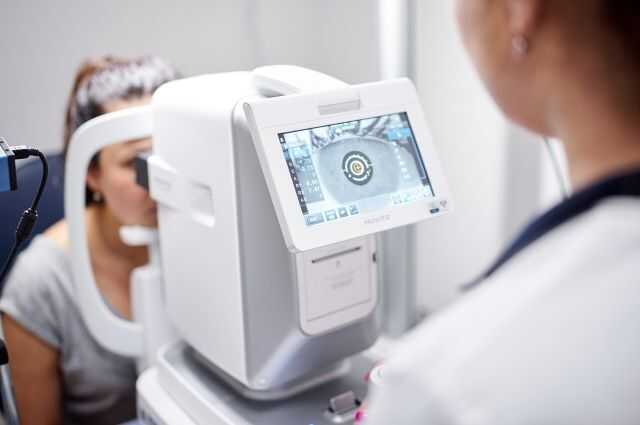 В Одесі засудили лікаря-офтальмолога за допомогу ухилянтам