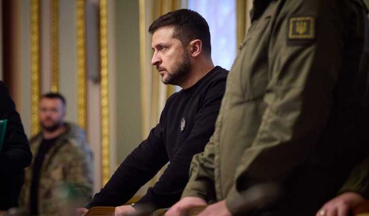 Зеленський провів важливе засідання Ставки виключно щодо фронту