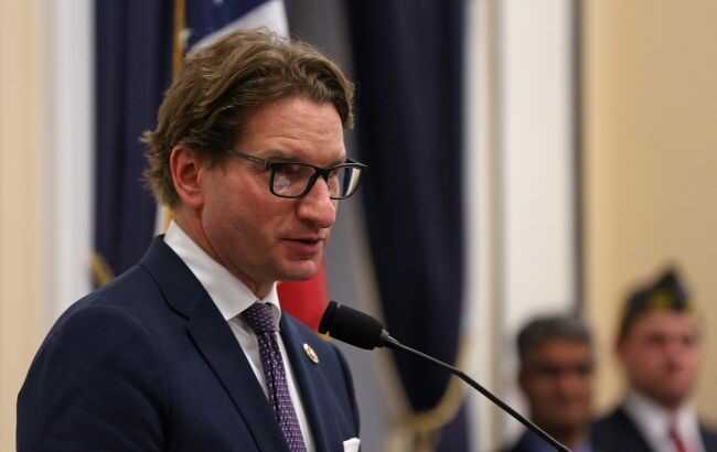 У Байдена з’явився конкурент-демократ на майбутніх виборах президента США