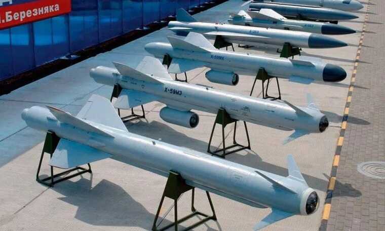 У Чернігівській області чутно вибухи: Працює ППО