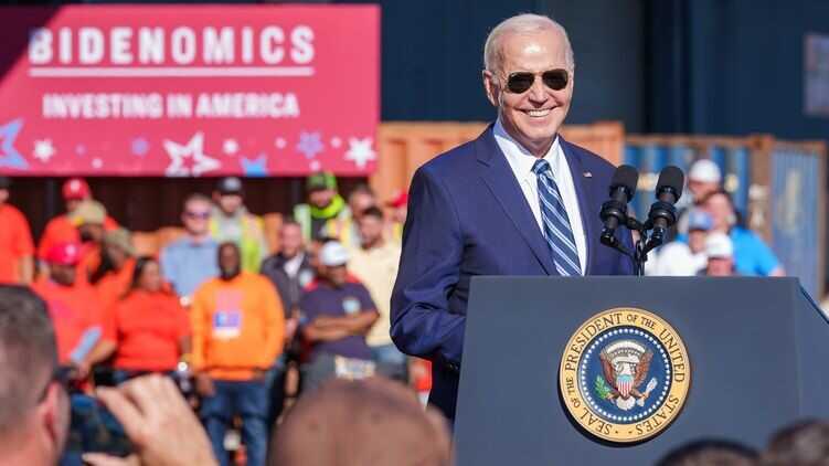 За три роки підтримка Байдена американцями арабського походження впала на 42%