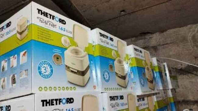 Столичные чиновники неудачно обогатились на школьных биотуалетах