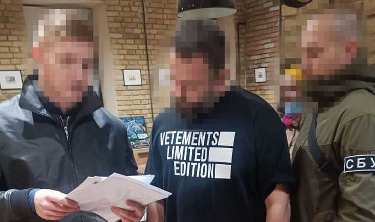 Дубінському вручили підозру за організацію схеми для незаконного виїзду чоловіків за кордон